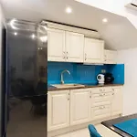 아파트 1 Bedroom Stunning In 브렐라